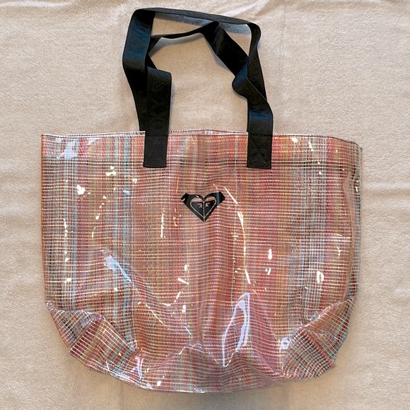 Roxy Handbags - NWOT Roxy Tote Bag